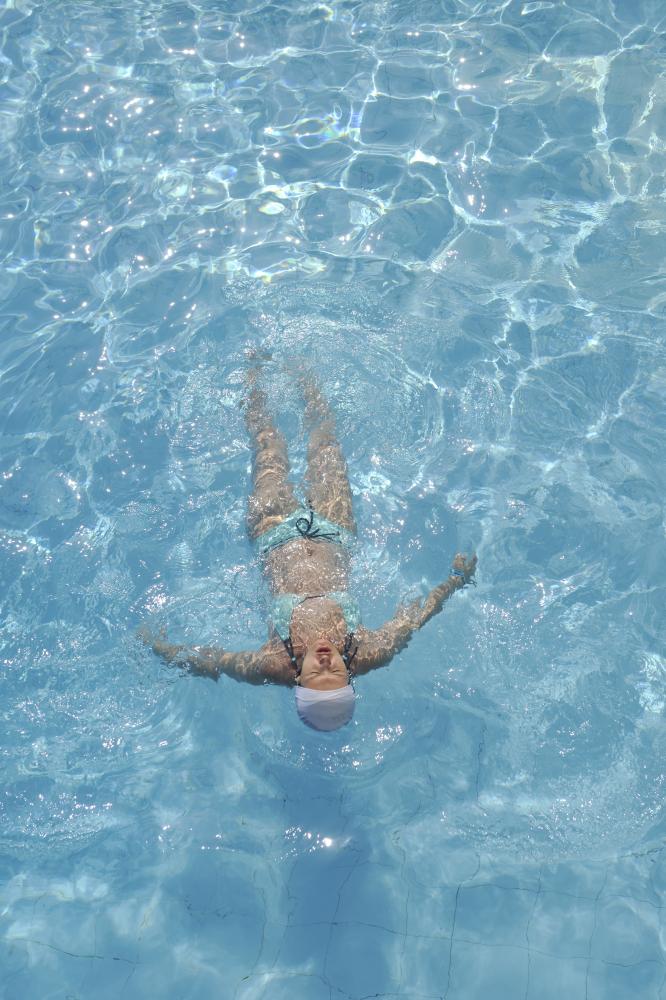 Relaxation with Palm Coast Pool Heating Solutions